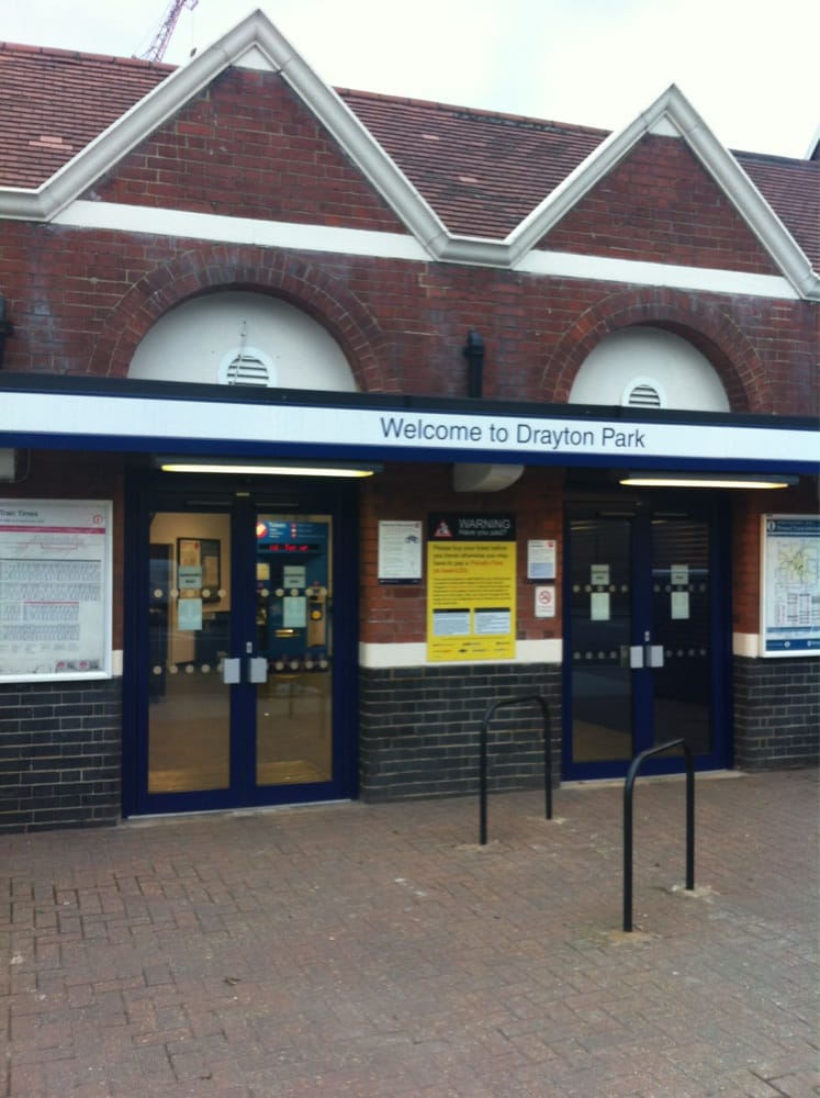DRAYTON PARK STATION Updated April 2024 Drayton Park, London