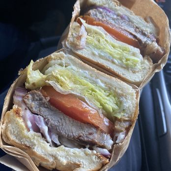 Everest Burgers - Burgers Near Me - Glendale, California