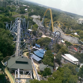Hersheypark - Kissing tower. - Amusement Parks Near Me - Hershey, Pennsylvania