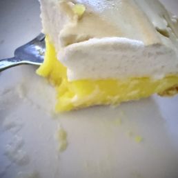 Detroit clumpy meringue. Not worth the $25 for the pie. I will buy the boxed Marie calendars next time. Detroit clumpy meringue. Not worth the $25 for the pie. I will buy the boxed Marie calendars next time.