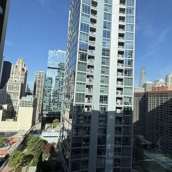 Embassy Suites by Hilton Chicago Downtown Magnificent Mile - Hotels Near Me - Chicago, Illinois Embassy Suites by Hilton Chicago Downtown Magnificent Mile - Hotels Near Me - Chicago, Illinois