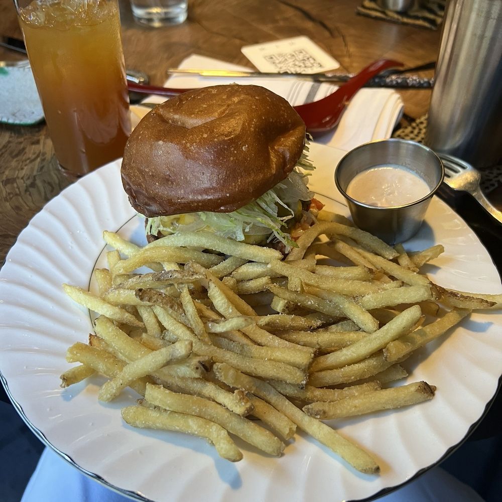 KIN - House Burger and salt and vinegar fries. - Cocktail Bars Near Me - Boise, Idaho KIN - House Burger and salt and vinegar fries. - Cocktail Bars Near Me - Boise, Idaho
