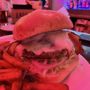 Cadillac Cove - Burger - Barbeque Near Me - Satellite Beach, Florida Cadillac Cove - Burger - Barbeque Near Me - Satellite Beach, Florida