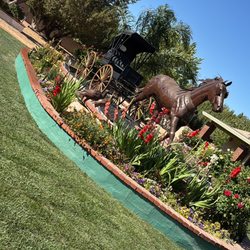 R Landscaping & Tree Service
