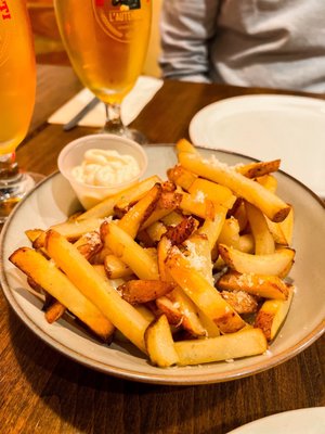 Brigade pizzeria Montreal (Stanley) by null