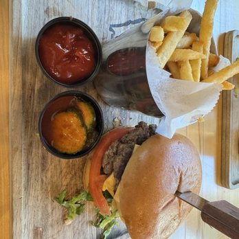 Florida Boy Burger - Burgers Near Me - Fort Myers, Florida