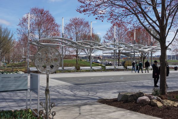 Smale Riverfront Park by null