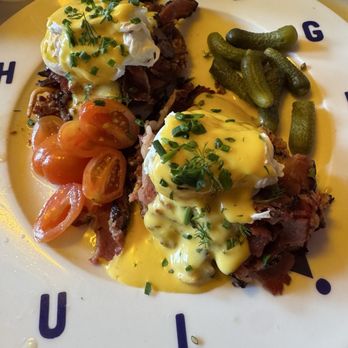 Beginner's Diner - Pastrami Benedict - Diners Near Me - San Diego, California