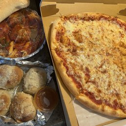 Cheese pie, garlic knots, penne with meatballs Cheese pie, garlic knots, penne with meatballs