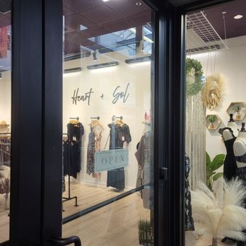 Heart + Sol Boutique - Women's Clothing Near Me - Kahului, Hawaii