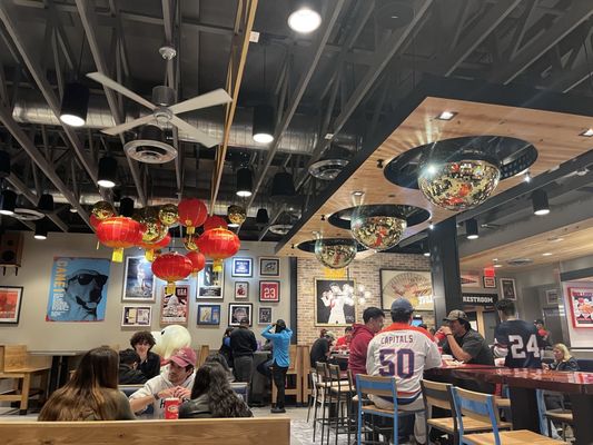 Raising Cane's Chicken Fingers by null