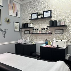 Bushel & A Peck Beauty Studio