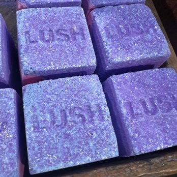 Lush - Cosmetics & Beauty Supply Near Me - Scottsdale, Arizona