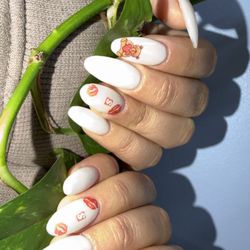Vale Nails