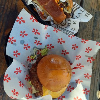 Doggos Gus - Smash burger and hot dog - Hot Dogs Near Me - San Diego, California Doggos Gus - Smash burger and hot dog - Hot Dogs Near Me - San Diego, California