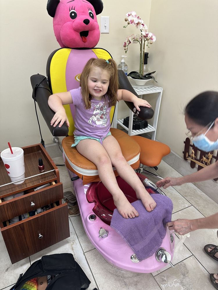 NUMBER 1 NAIL Updated August 2024 17 Photos & 22 Reviews 2524