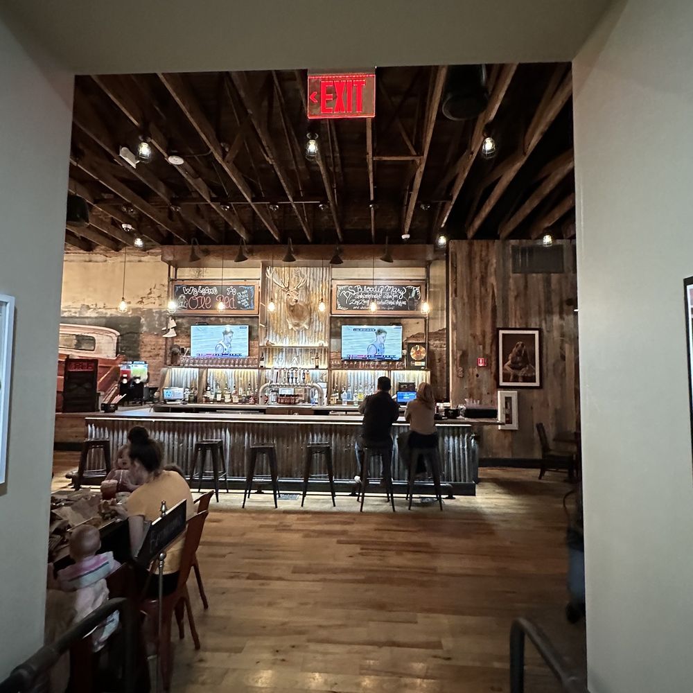 Ole Red - Love the ambience - Bars Near Me - Tishomingo, Oklahoma Ole Red - Love the ambience - Bars Near Me - Tishomingo, Oklahoma