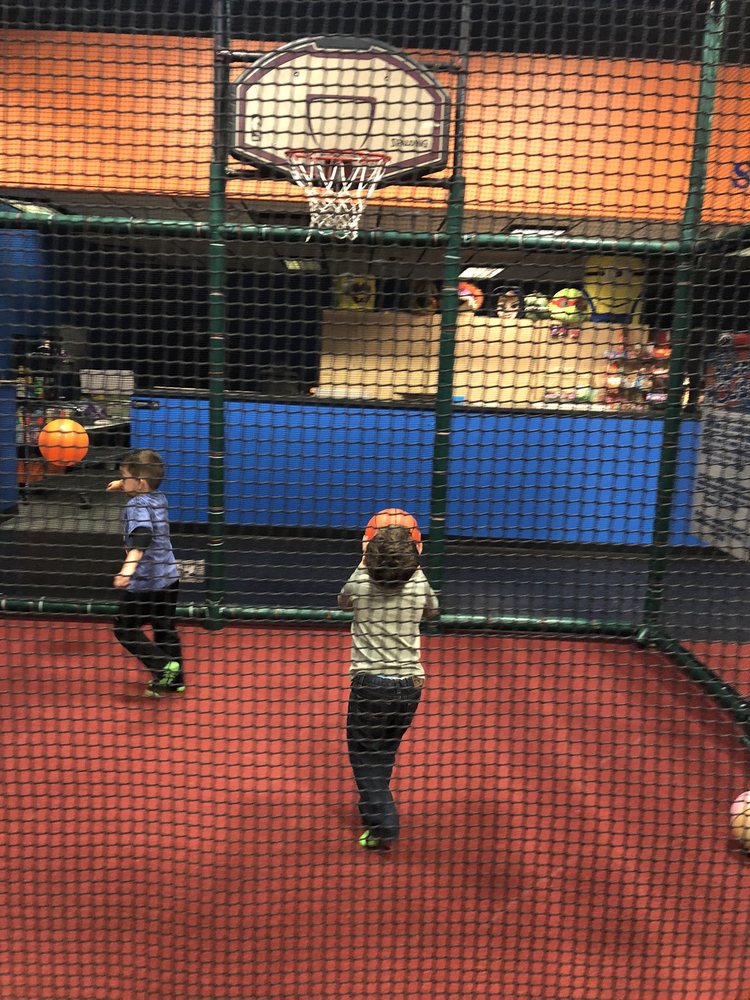 RUFF HOUSE 47 Photos Trampoline Parks 2310 East 23rd St, Fremont