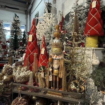 A Tavola - More of the secret Christmas store! - Cafes Near Me - Boise, Idaho