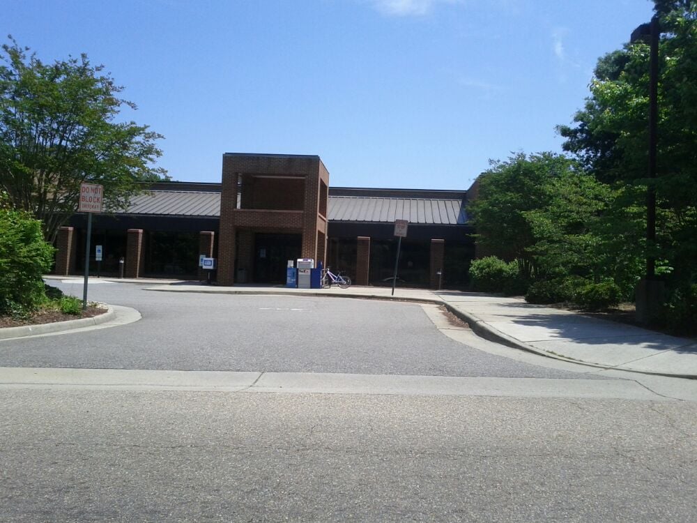 US POST OFFICE WILLIAMSBURG 10 Reviews 425 North Boundary St