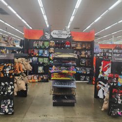 Spirit Halloween