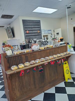 Forest Park Bakery by null