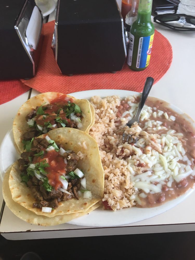 Taco De Mexico Logo