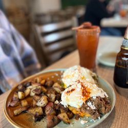De Poca Madre Modern Mexican Kitchen - Birria Benedict