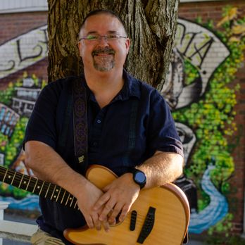 Matt Brodeur performing live