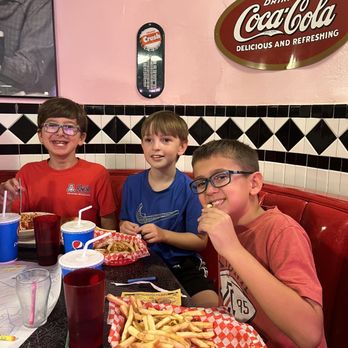 Little Anthony's Diner - American Near Me - Tucson, Arizona
