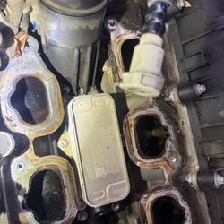 Brandon Mobile Mechanic - Oil cooler and oil filter housing was leaking causing low oil pressure replaced on a Jeep Cherokee 2017