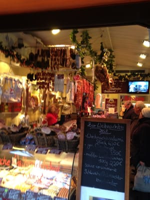 Viktualienmarkt by null