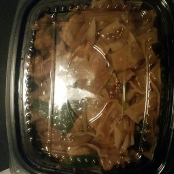 Sunshine Chinese Thai - Tupperware container - Chinese Near Me - Suwanee, Georgia