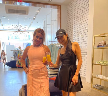 alice + olivia by null