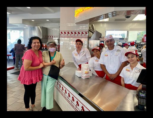 In-N-Out Burger by null