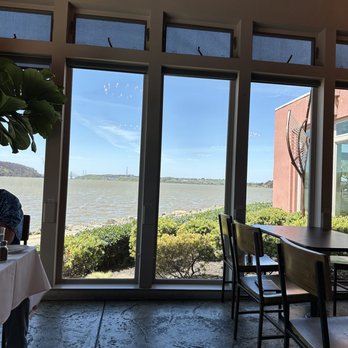 Bella Siena - Amazing views of the bay - Italian Near Me - Benicia, California