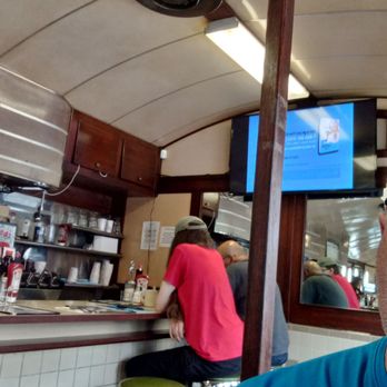 Modern Diner - Diners Near Me - Pawtucket, Rhode Island