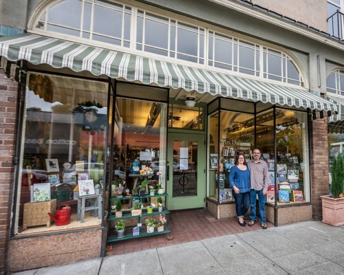 Mrs Dalloway's by null