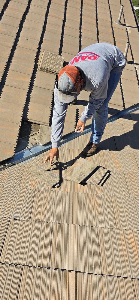 Slide of Dan's Roofing