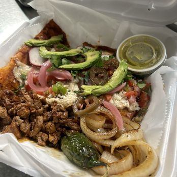 Taco Lab - I think it's Guerrero Reloaded - loved grilled onions and meat was tender n flavorful. A tad bit salty but still good - Food Trucks Near Me - Rochester, Minnesota Taco Lab - I think it's Guerrero Reloaded - loved grilled onions and meat was tender n flavorful. A tad bit salty but still good - Food Trucks Near Me - Rochester, Minnesota