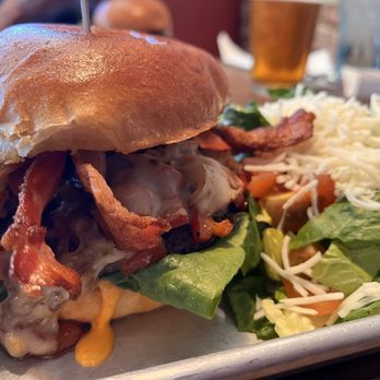 Brown Bag Brewery - Dante Inferno Burger with Bacon - Yum!!! - Burgers Near Me - Prescott, Arizona