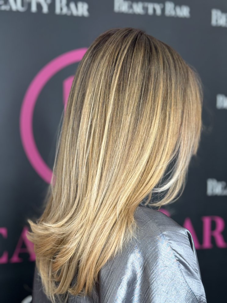 U Beauty Bar Image