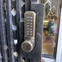 Ben & Adams Locksmith 