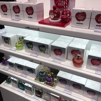 Duty Free Shop - Duty-Free Shops Near Me - Zaventem, VBR