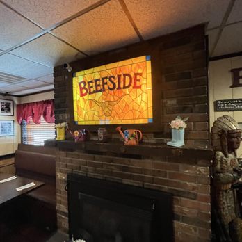 Beefside - Interior - Seafood Near Me - Concord, New Hampshire
