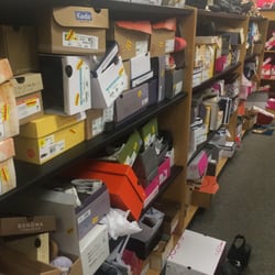 SEPHORA at Kohl's - For shame, Kohl's. It wasn't even a special shoe sale, just an everyday mess.