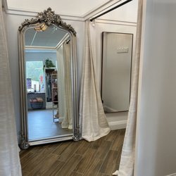 Loving Life Boutique