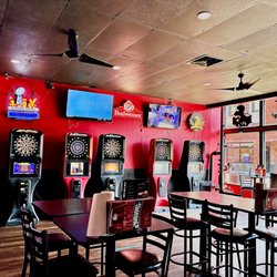 Hotshots Sports Bar and Grill - Cape Giradeau - Hotshots Cape Girardeau