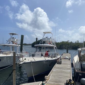Aqua Marine Dive Boat - Beautiful dive boat - Diving Near Me - Saint Thomas, Virgin Islands Aqua Marine Dive Boat - Beautiful dive boat - Diving Near Me - Saint Thomas, Virgin Islands
