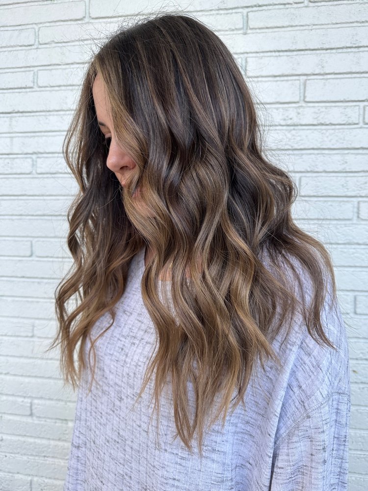 Embossd Hair Studio Image